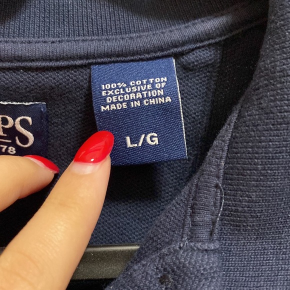 Navy Blue Men’s Chaps Polo with White Logo - Picture 5 of 5